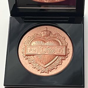 PAT McGRATH LABS Skin Fetish: Sublime Skin Highlighter in Venusian Nude